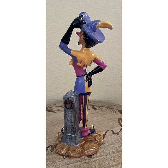 Walt Disney The Hunchback of Notre-Dame Clopin Trouillefou Porcelain Figurine - Picture 6 of 11